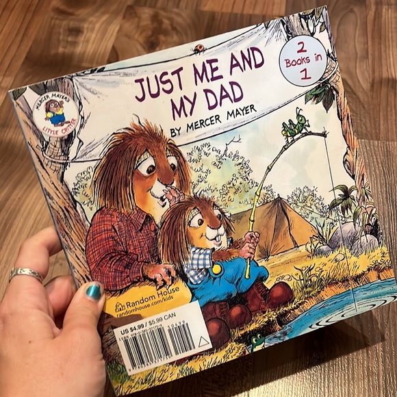 Little Critter two books in 1, just me & my mom. Just me & my dad - Picture 2 of 3